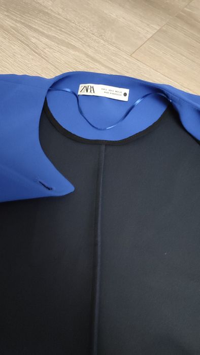 Жилетка безрукавка вкорочена Zara