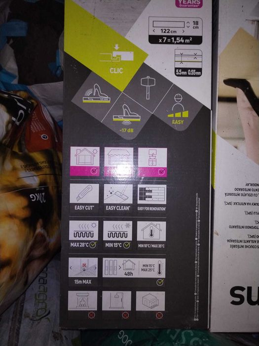 Pavimento vinílico flutuante hidrofugo (64m2)