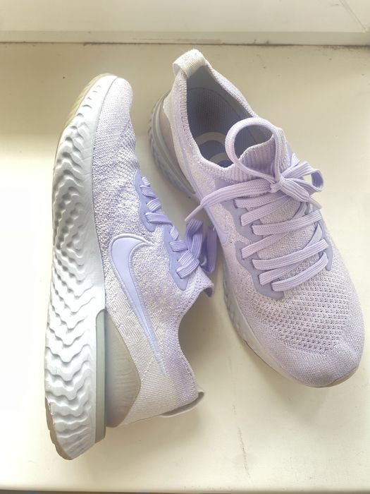 Кросівки жіночі Nike 39