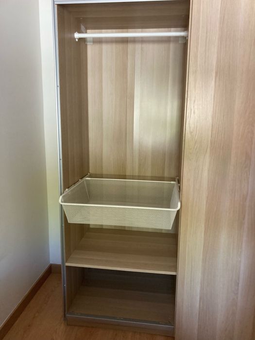 roupeiro IKEA Pax / Hasvik portas deslizantes