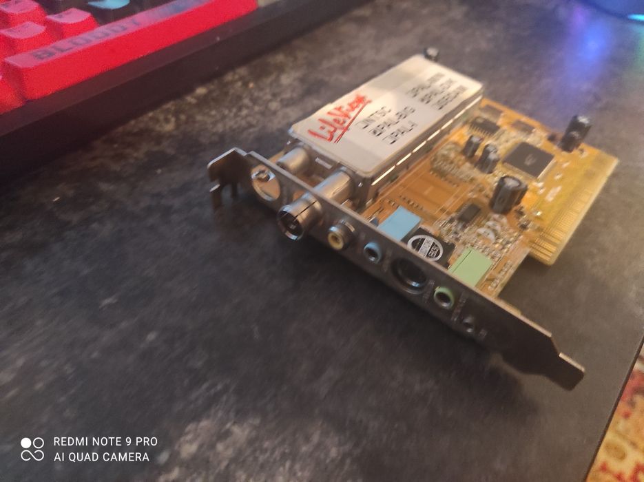 ТВ-тюнер Leadtek WinFast PCI