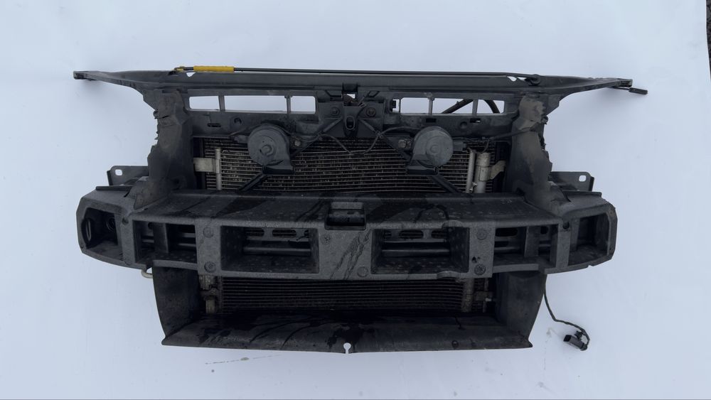 Передня панель телевизор Skoda Octavia A7 1.6TDI Шкода Октавия А7