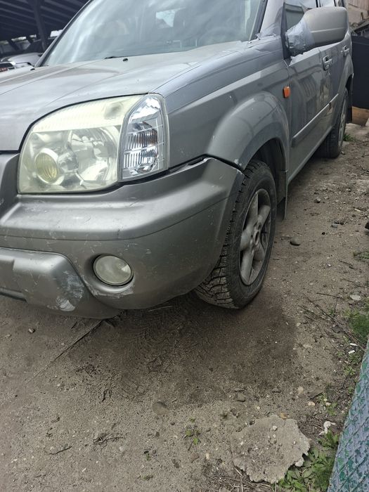 Продам Ніссан Хтрейл 2.0тді.механіка.