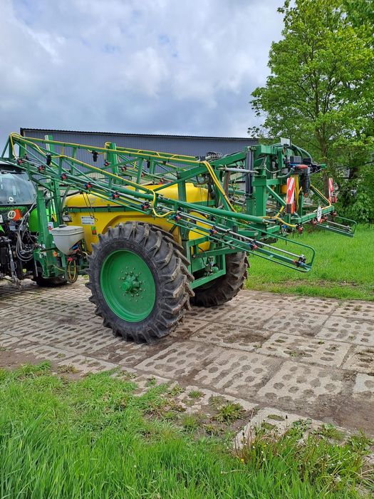 Opryskiwacz Pilmet Europa 2520