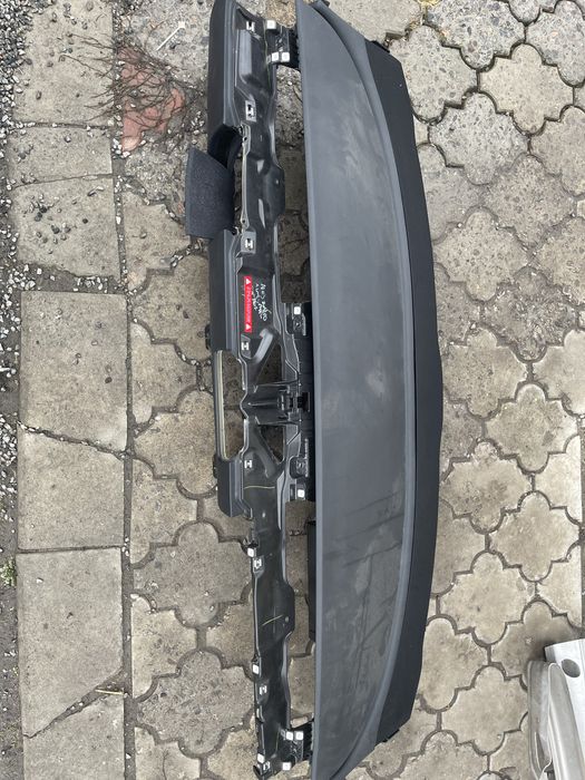 Tesla Model Y-3 2020-2023 торпеда подушка,штора , кермо,ноги,ремни .