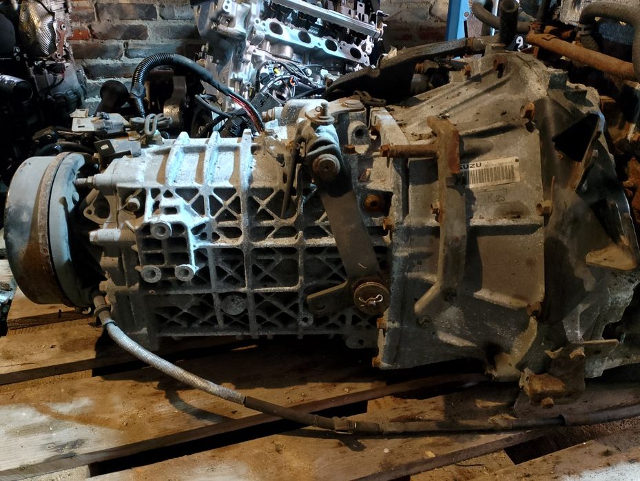 Skrzynia biegów manualna Isuzu L35 N35 Crafter 3.0d 4jj1 Oryginał