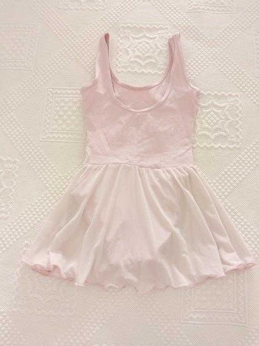 Maillot rosa para ballet e acessórios