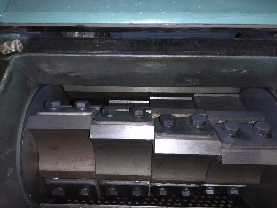 Дробилки для пластмаси.