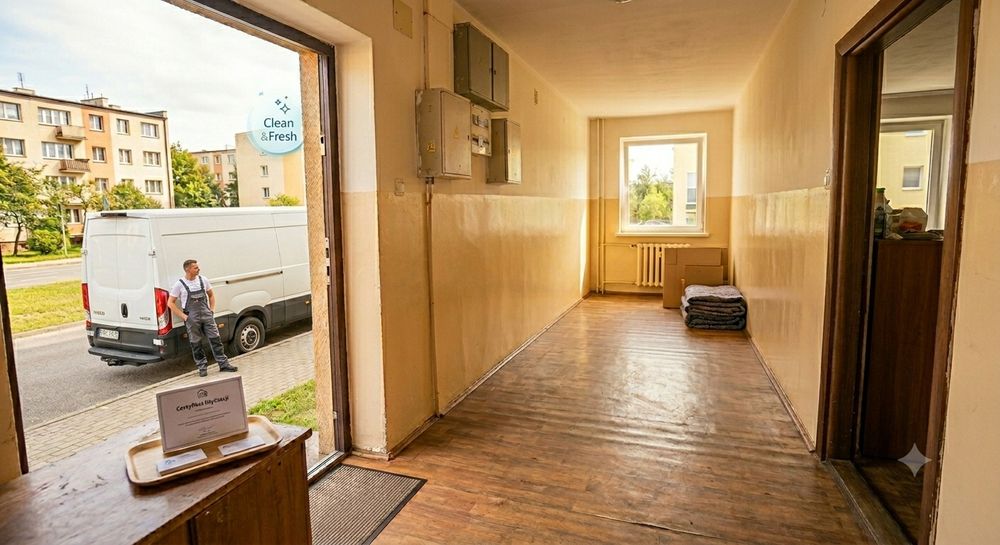 Opróżnie mieszkań, Transport