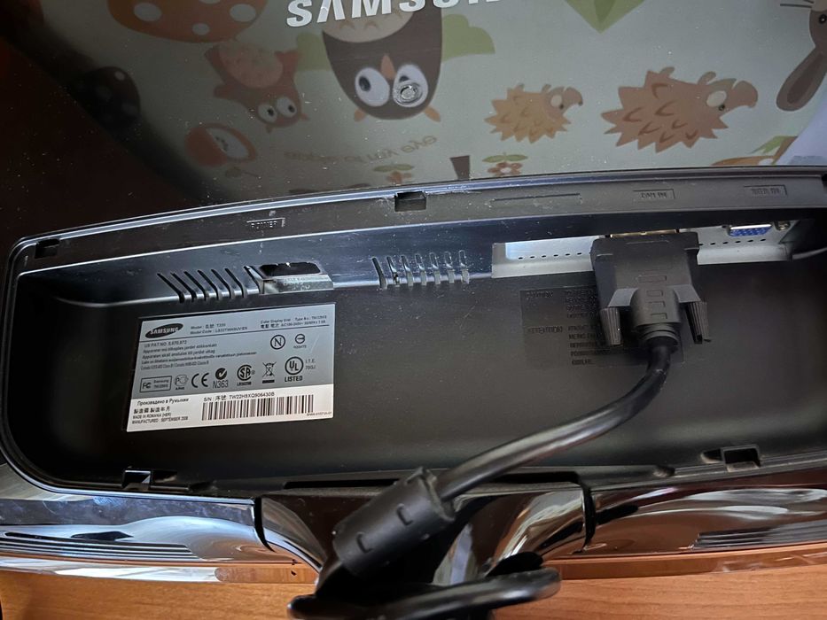 Монитор Самсунг Т 220