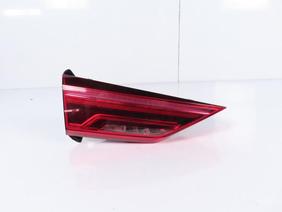 Farolim Da Mala Led Esquerdo Usado / Original Audi Q3 (F3B) 83A945093