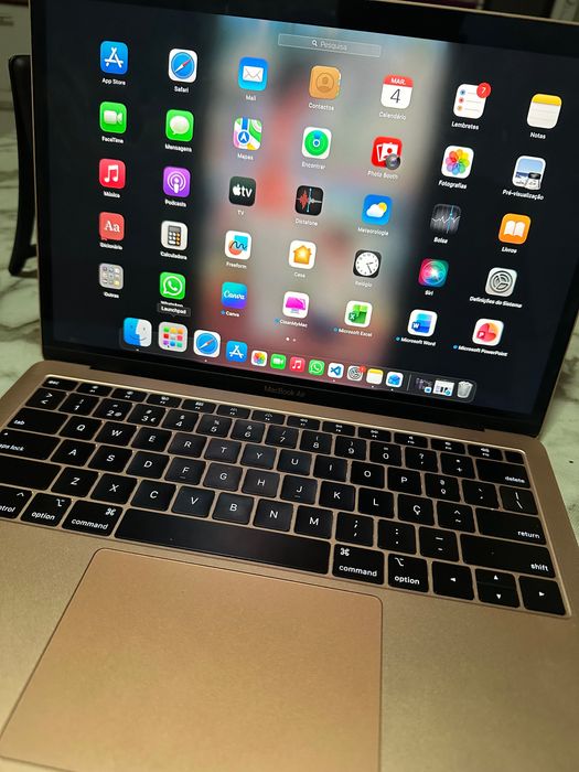 Macbook air 2019 semi-novo
