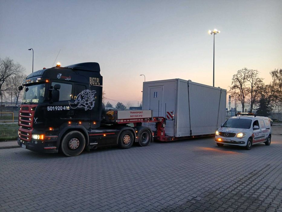 Tiefbett naczepa, naczepa niskopodwoziowa, transport mszyn