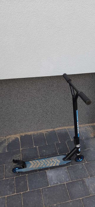 Hulajnoga  Skate Street  Tornado  ABEC-7