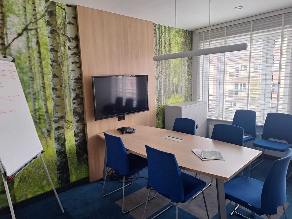 lokal biurowy 143 m2 umeblowany