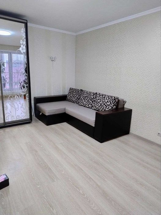 Оренда 1-к квартири на вул. Дениса Рачінського