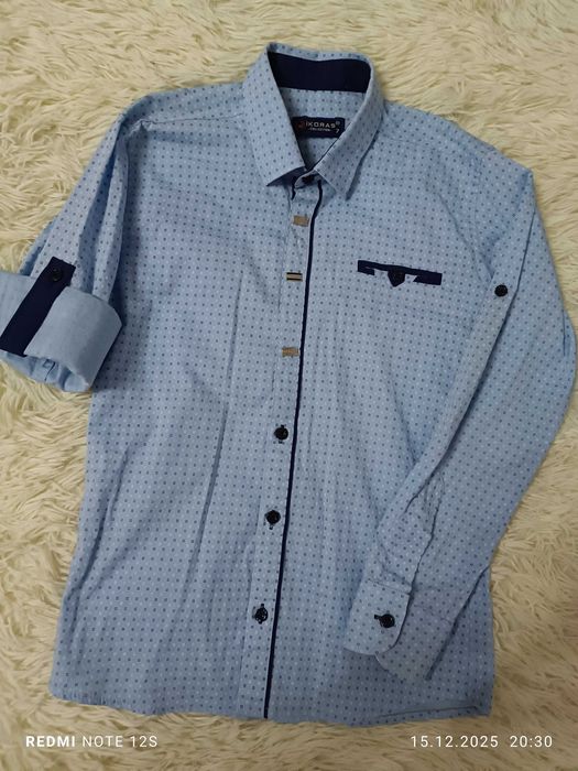 Блакитна сорочка