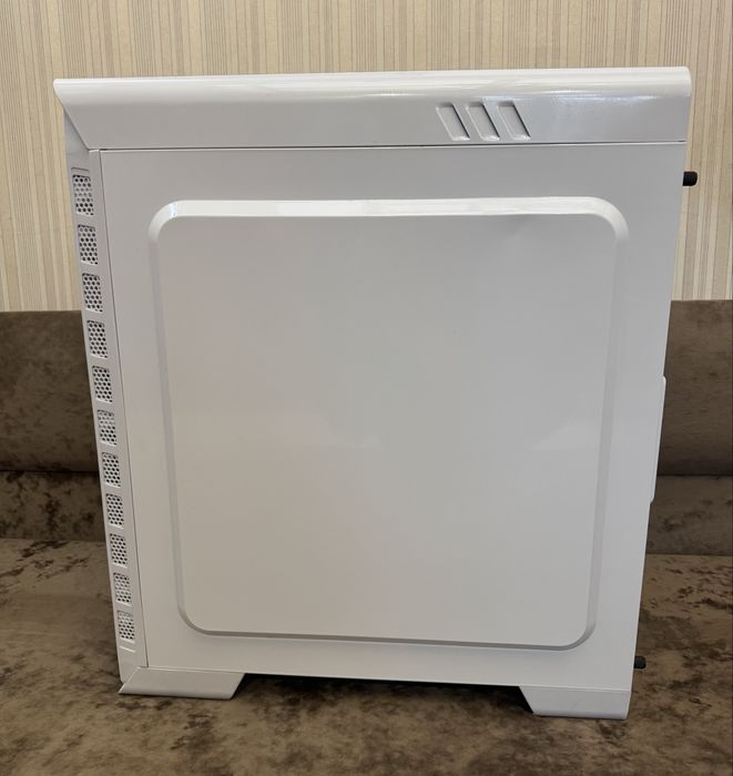 Корпус GameMax Elysium White