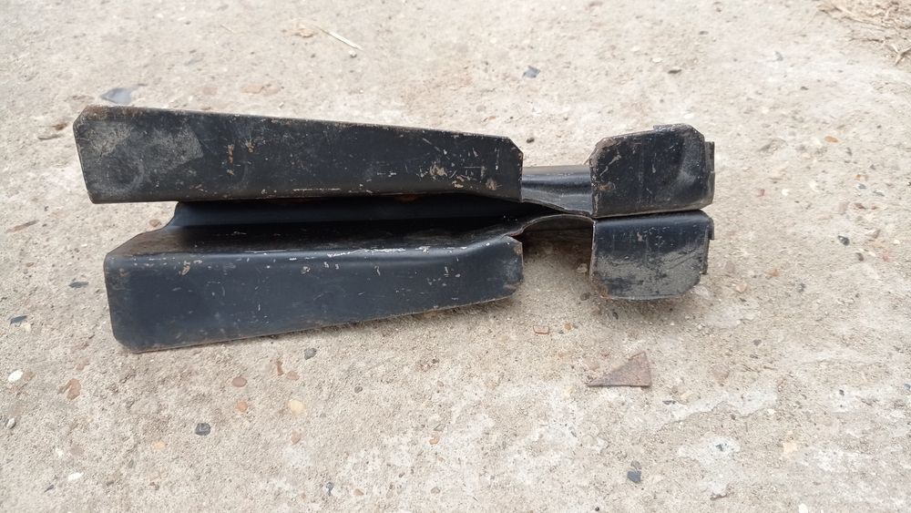 Крепление под домкрат для поднятия авто