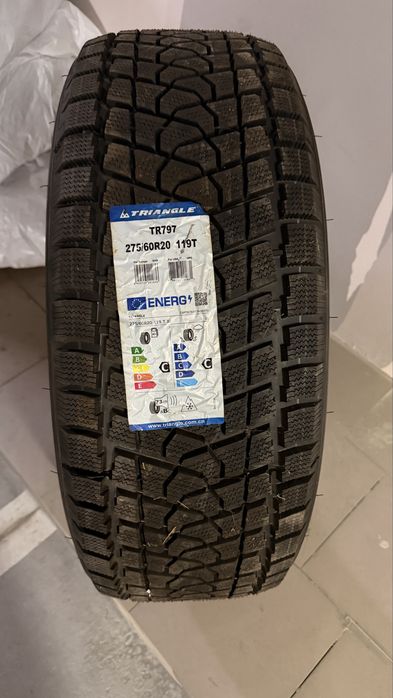 Продам резину 275/60R20