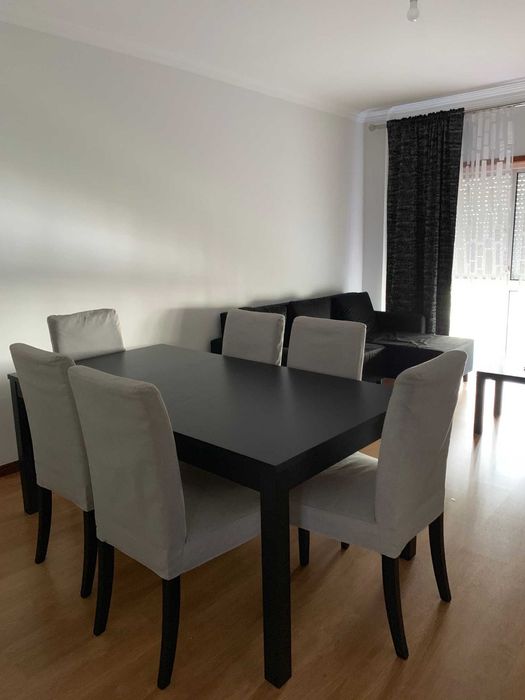 Mesa sala jantar + 6 cadeiras