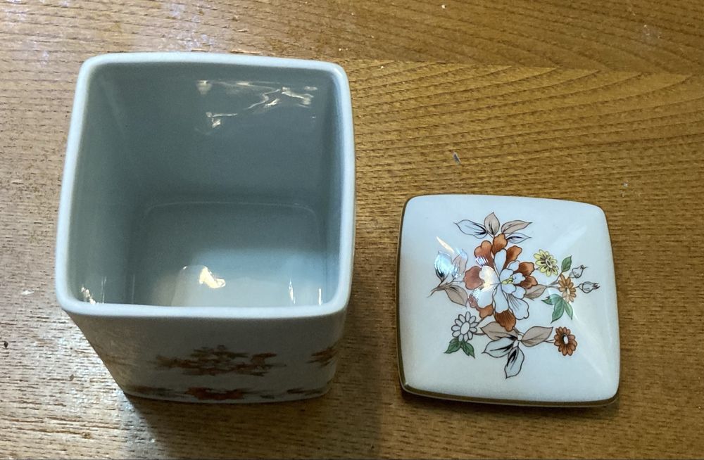 Caixa Oriental Vista Alegre decoraçao Magnólia Nova