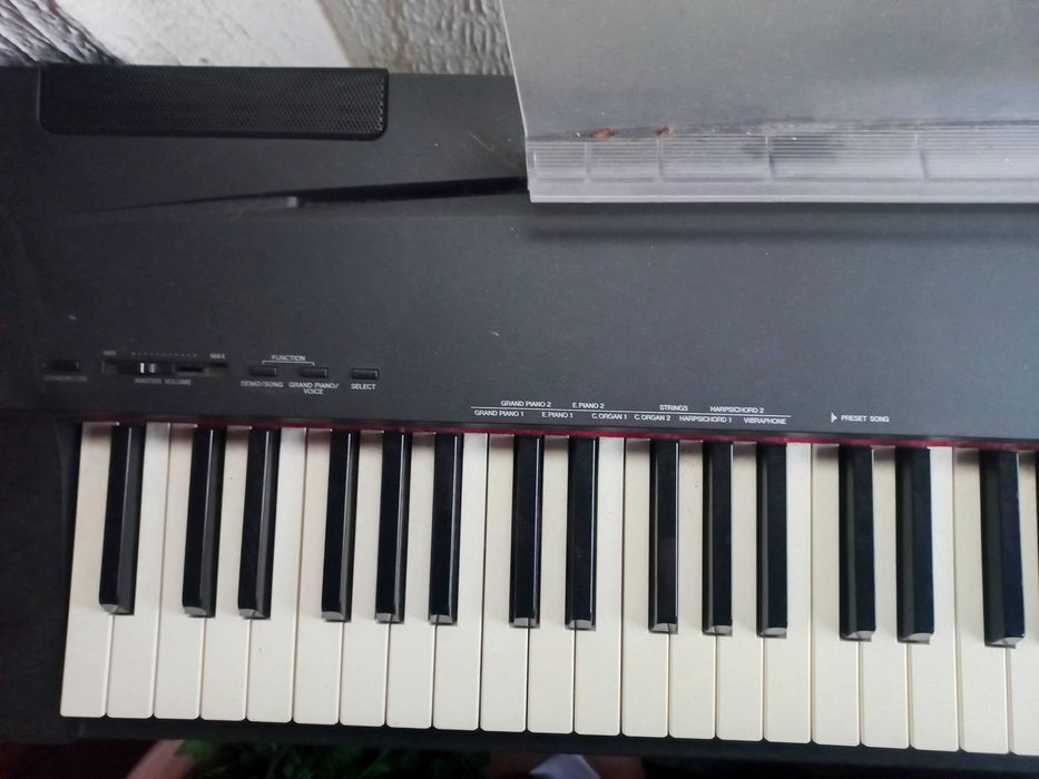 Piano Yamaha P70 Totalmente Funcional