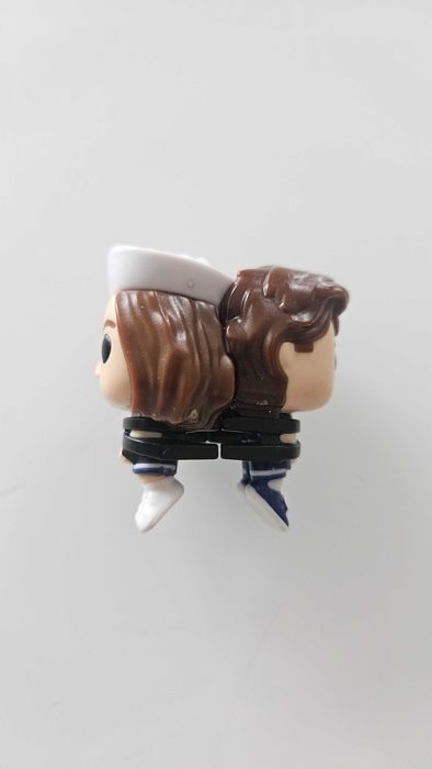 Kinder joy Stranger things Кіндер Джой Дивні дива фігурки