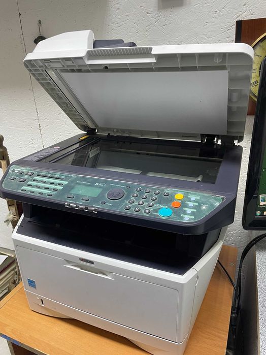 МФУ Kyocera ECOSYS M2035dn