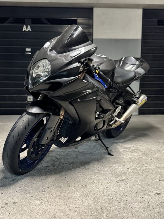 Suzuki GSXR 1000 K8