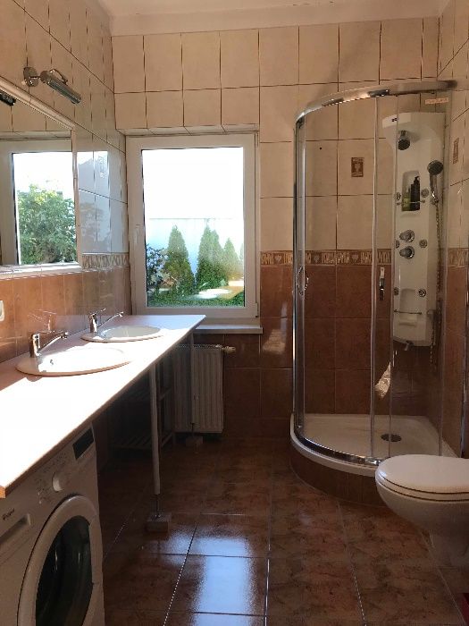 Hostel wysoki standard - pokoje dla pracowników, lokalizacja w centrum
