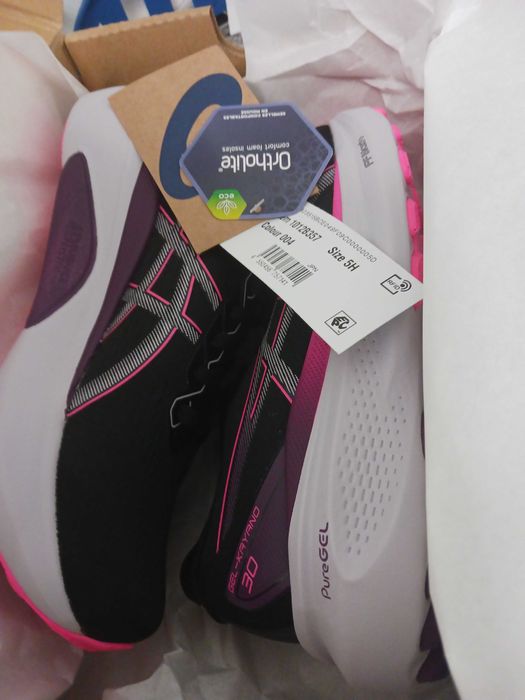 ASICS Kayano 30 Sport Zone!!!
Sapatilhas Running Mulher NOVAS EM FOLHA