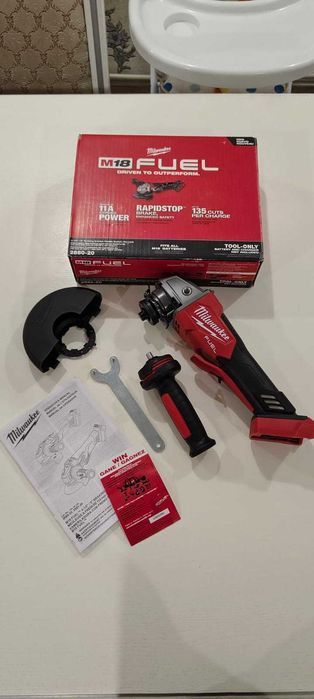 Болгарка Milwaukee M18,