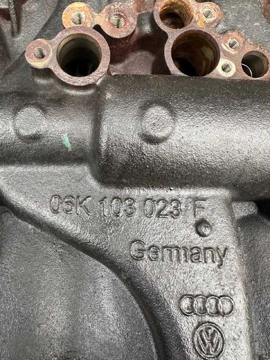 Двигун 1.8tsi CNS 06K103023F 06K403AE