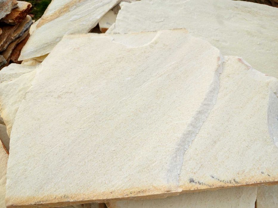 Kamień elewacyjny łupek biały kremowy waniliowy kwarcyt