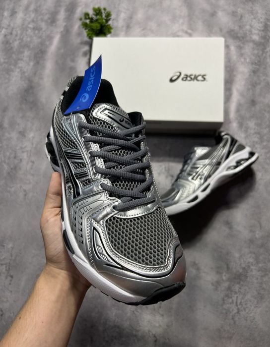 Asics Gel Kayano 14