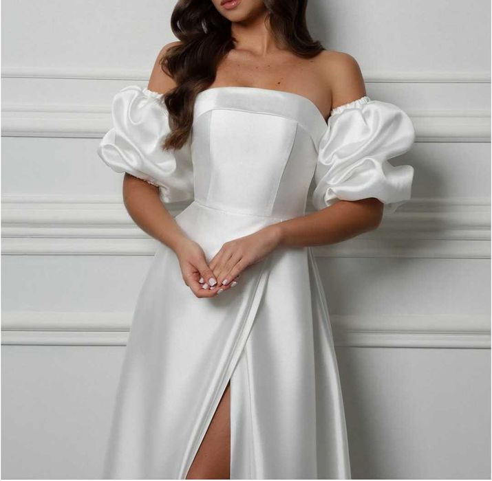 Весільна сукня в ідеальному стані