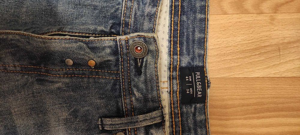 Шорты джинсовые  Pull -Bear