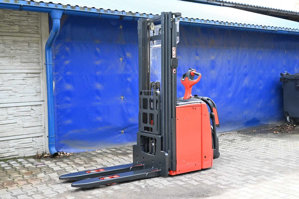 Paleciak elektryczny Linde L14 AP Triplex 480cm 1400kg 2020rok FHP 425