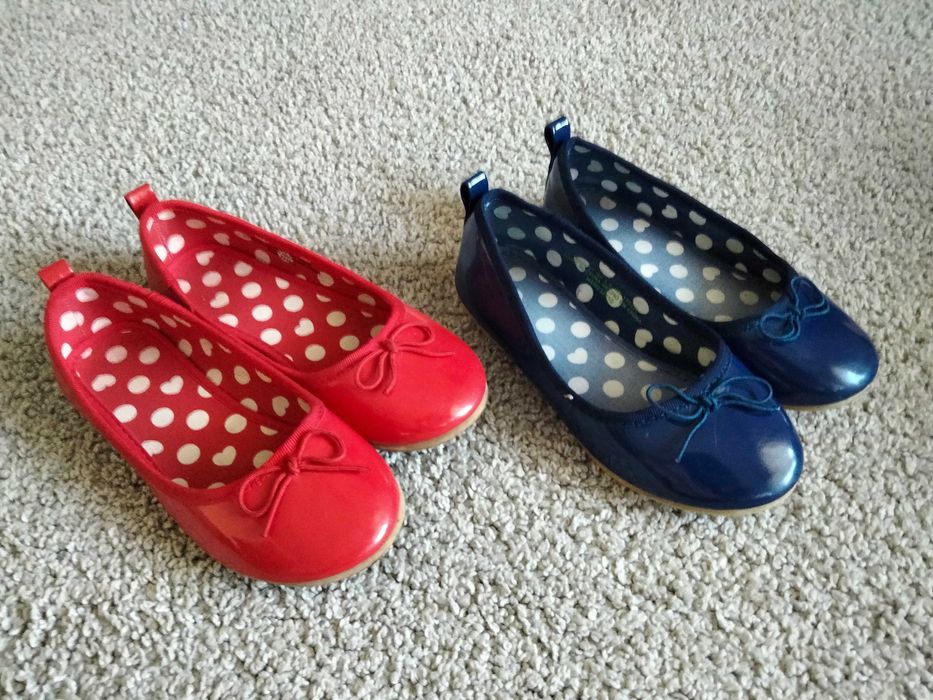 Sapatos menina novos