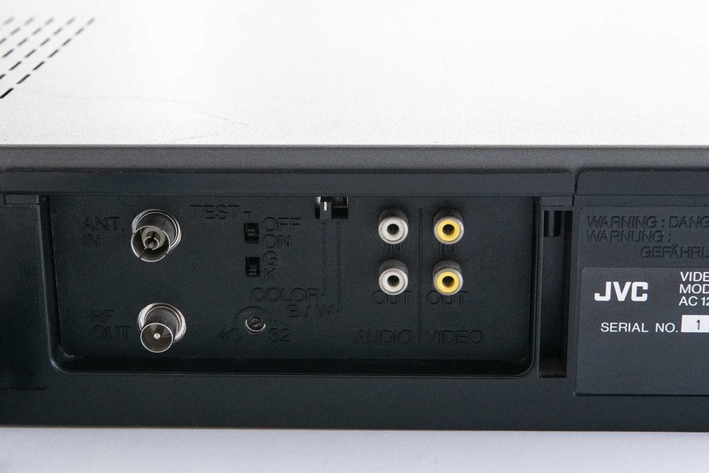 Magnetowid VHS JVC HR-DX20A(DK)