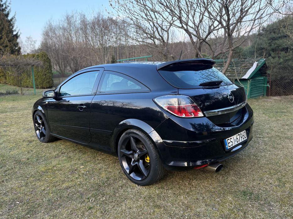 Opel Astra Opel Astra H GTC 2.0