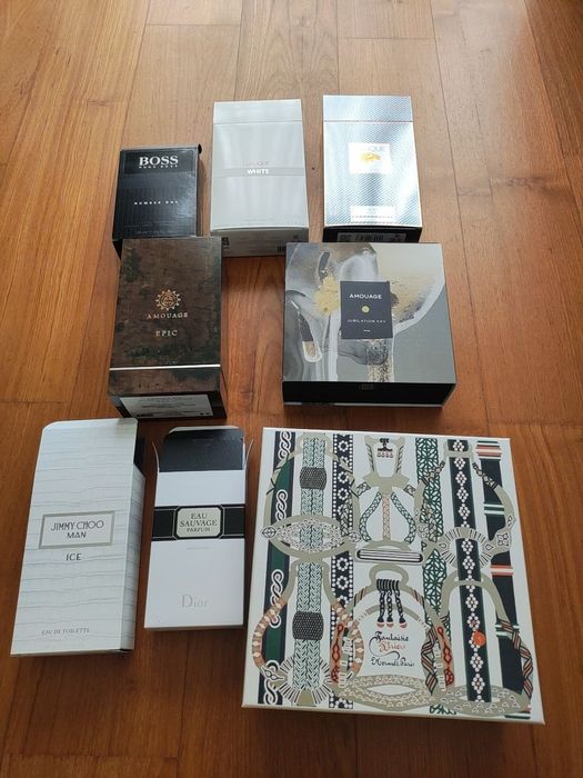 Coleção de vários perfumes