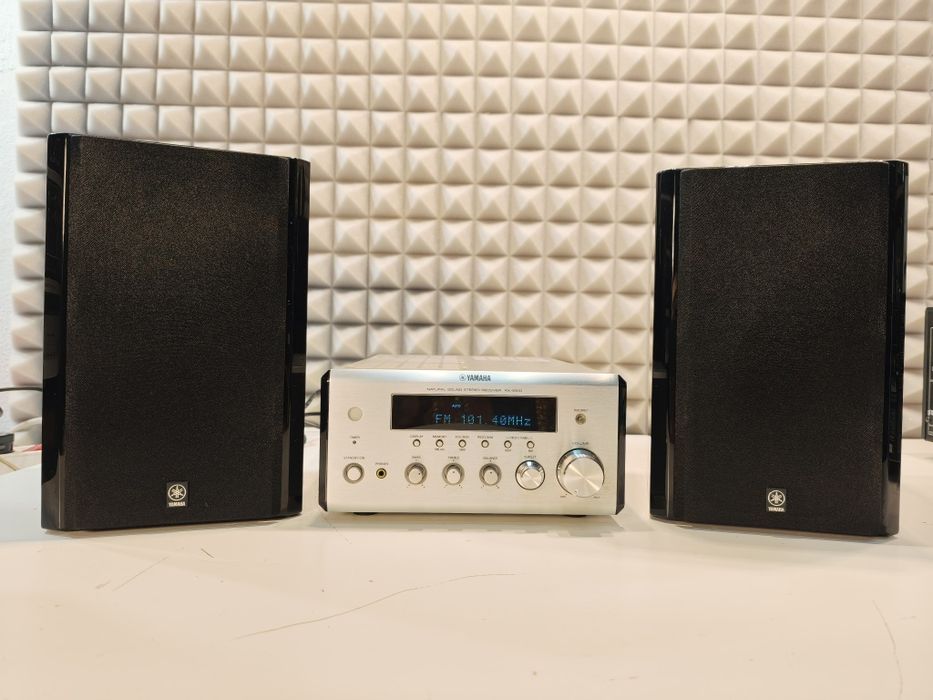 Amplituner Yamaha RX‑E810 + kolumny NX‑E700