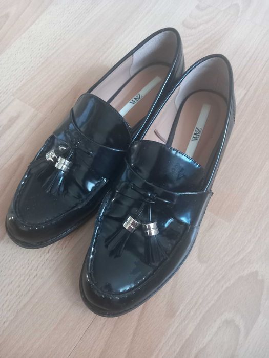 Buty mokasyny nr 40 Zara
