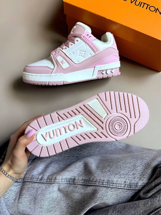 Louis Vuitton Trainer Sneakers Pink White