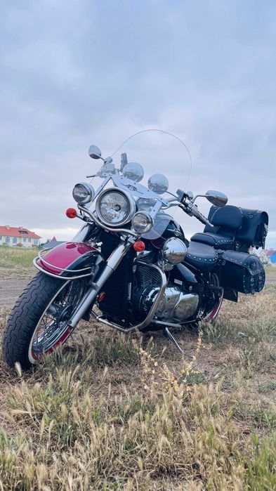 Suzuki Intruder VL800 2013 • Ідеальний стан • Кардан • Інжектор • Кофри • Аудіо