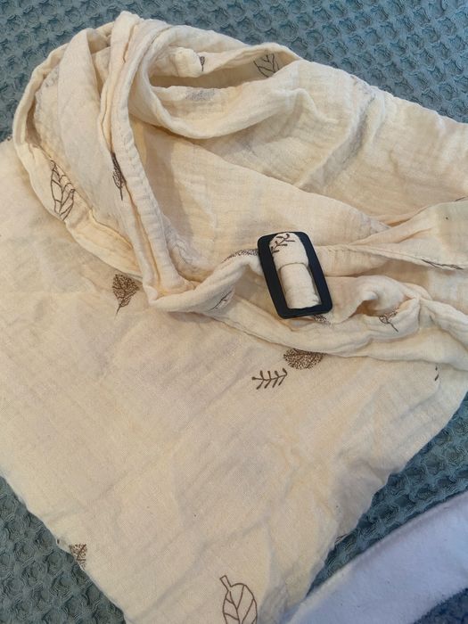 щіточка для волосся,ergo рюкзак,олійка,крем під підгузок