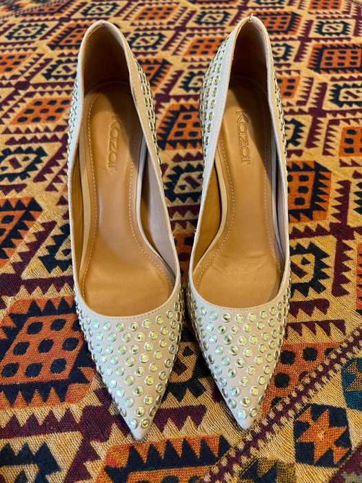 Nowe czółenka  Kazar 36