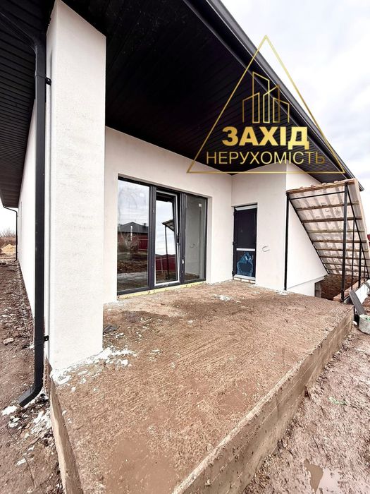 Продаж будинку у с. Боратин з ПІДВАЛОМ